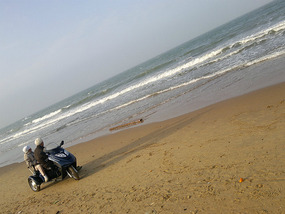 Holiday Beach to Haikou Walk