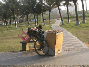 Holiday Beach to Haikou Walk