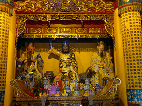 Changchun Temple & 1911 Uprising Park