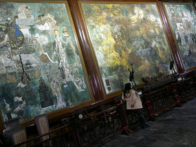 Yellow Crane Tower & Yangzi River Walk