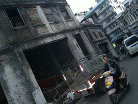 Five Officials Temple & Tomb of Hai Rui