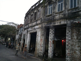 Five Officials Temple & Tomb of Hai Rui