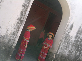 Five Officials Temple & Tomb of Hai Rui