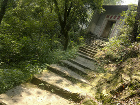 Baimiao Feilai & Feixia Temples Adventure