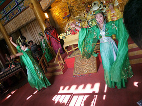 The Dragon Palace Adventure