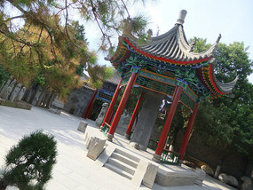 Xianyang Museum & Temple