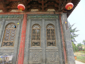 Hancheng Old Town & An Infected Foot