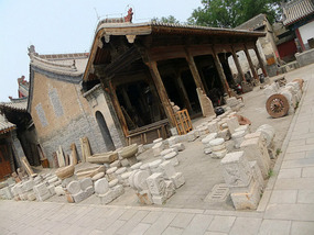 Hancheng Old Town & An Infected Foot