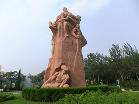The Temple By The Train Station