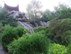 The Temple By The Train Station