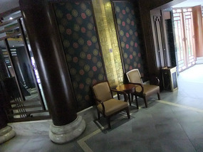 The Zhonghua City Gate Adventure