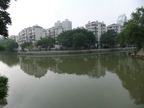 The Zhonghua City Gate Adventure