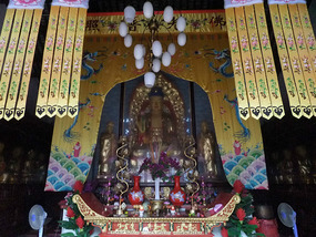 The Peaceful Ride To Chuzhous Wentong Pagoda