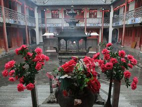 The Peaceful Ride To Chuzhous Wentong Pagoda