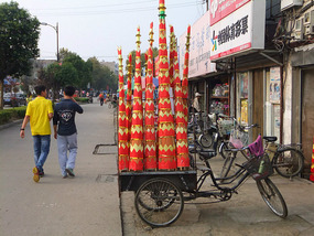 The Peaceful Ride To Chuzhous Wentong Pagoda