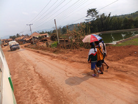 Border Crossing & To Luang Prabang