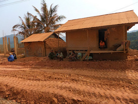 Border Crossing & To Luang Prabang