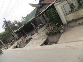 Border Crossing & To Luang Prabang
