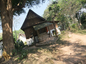 Wats Across The Mekong