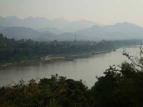 Wats Across The Mekong