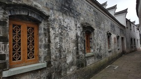Lianqioa Palace & Outskirts
