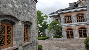 Lianqioa Palace & Outskirts