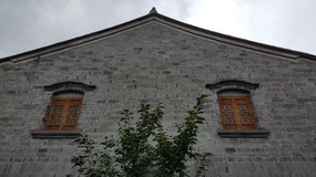 Lianqioa Palace & Outskirts