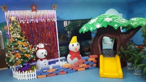 Kinder Plays & Xmas Fun