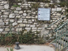 ... sign!