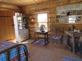 Fort Bluff Cabin