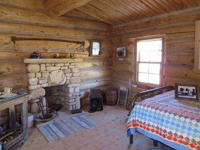 Fort Bluff Cabin