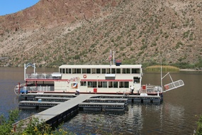 Dolly Steamboat