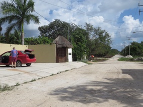 Outside Posada 2 Amigos