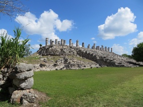 Building of Columns, Ake