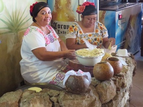 Chaya Maya Mamas
