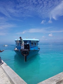 Met deze dhoni varen van Male naar Rasdhoo en v.v.