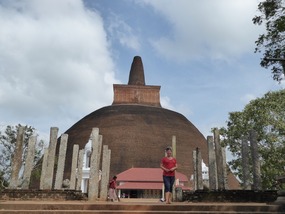 Abhayagiri Dagoba (1e eeuw voor Chr.)