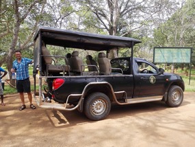 Safaritruck in Wilpattu NP
