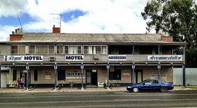 Full-time Pub