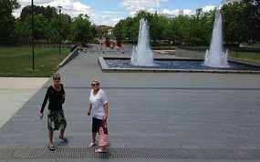 Anita & Evi