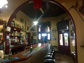 Sandstone Pub