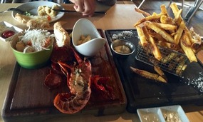 Lunch @ Jarrah Jacks
