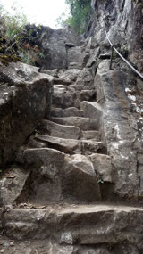 Treppe zu Wayna Picchu