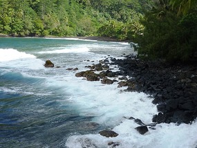 Waves at the blowhole