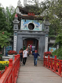 Ngoc Son Temple