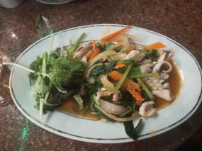Diner of squid