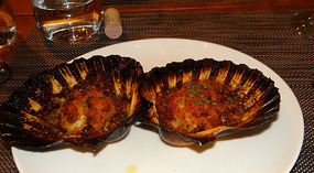 King Scallop Capesante Al Forno -Vezene restaurant