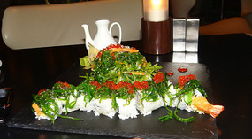 Maki/ Year of the Dragon (8 pieces)