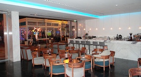 Bar lounge
