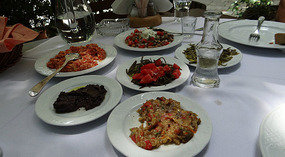 Lunch at Kritsa - so tempting!